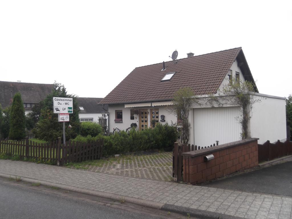 Gaestehaus Katharina Appartement Müllenbach Kamer foto