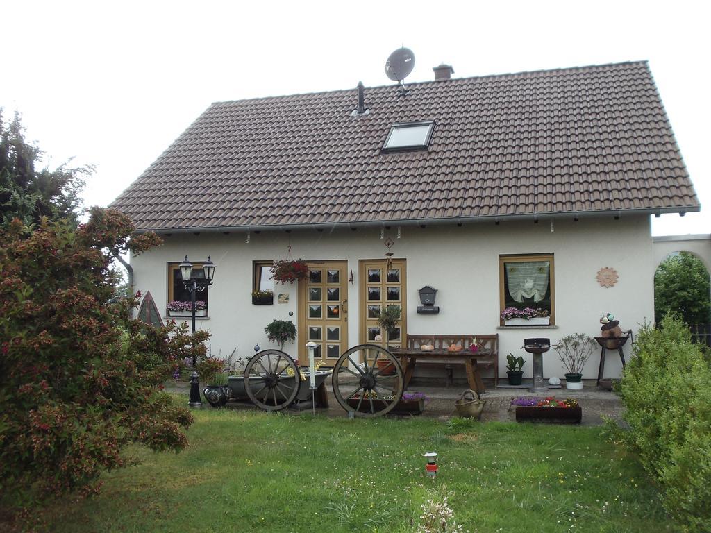 Gaestehaus Katharina Appartement Müllenbach Kamer foto